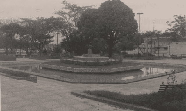 Praça Marechal Rondon em Porto Velho, em 2009. Ela foi inaugurada em 1940 por Getúlio Vargas. Foto: Júlio Carvalho/Arquivo Pessoal