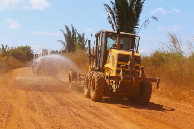 Rodovia-005 em Porto Velho recebe melhorias para garantir segurança e trafegabilidade Rodovia-005 em Porto Velho recebe melhorias para garantir segurança e trafegabilidade