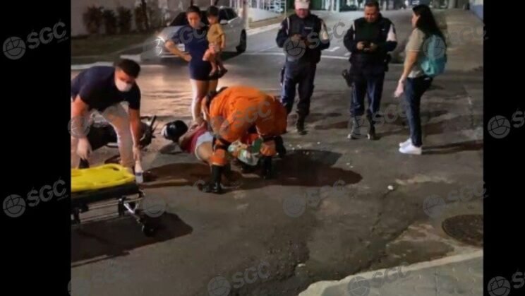 video-motociclista-tem-perna-fraturada-em-colisao-com-motori