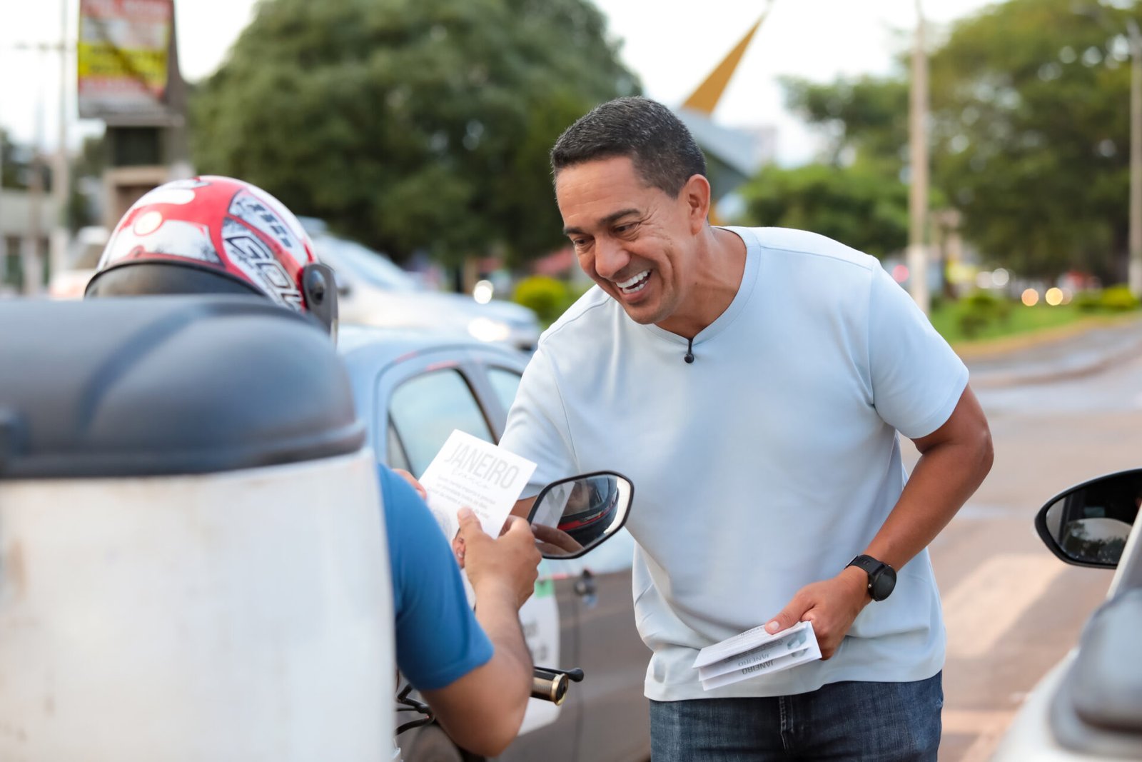 eyder-brasil-leva-conscientizacao-sobre-saude-mental-as-ruas-durante-o-janeiro-branco eyder-brasil-leva-conscientizacao-sobre-saude-mental-as-ruas-durante-o-janeiro-branco
