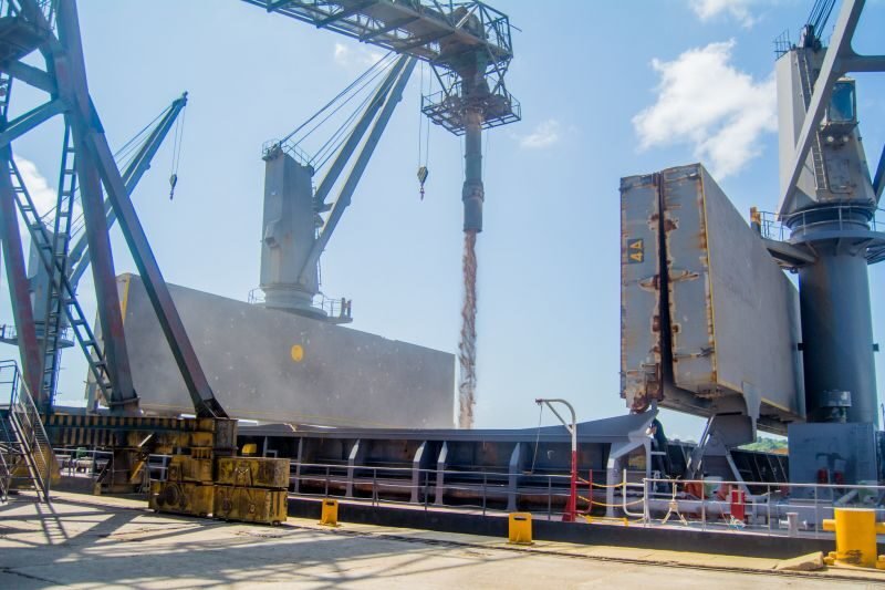 Porto de Santana é o principal meio de escoamento de grãos do Amapá.
