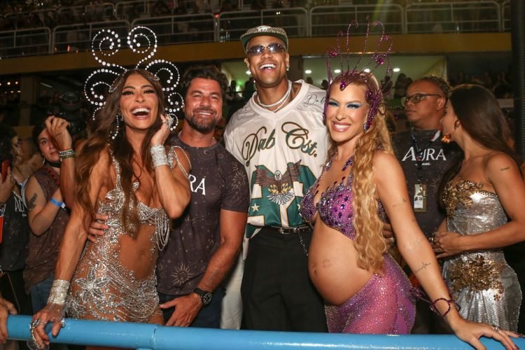 Juliana Paes, Carlos Eduardo Baptista, Lore Improta e Léo Santana