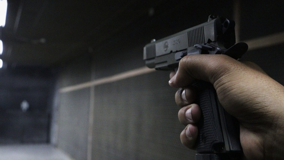 menina-de-8-anos-e-baleada-na-cabeca-durante-tentativa-de-assalto