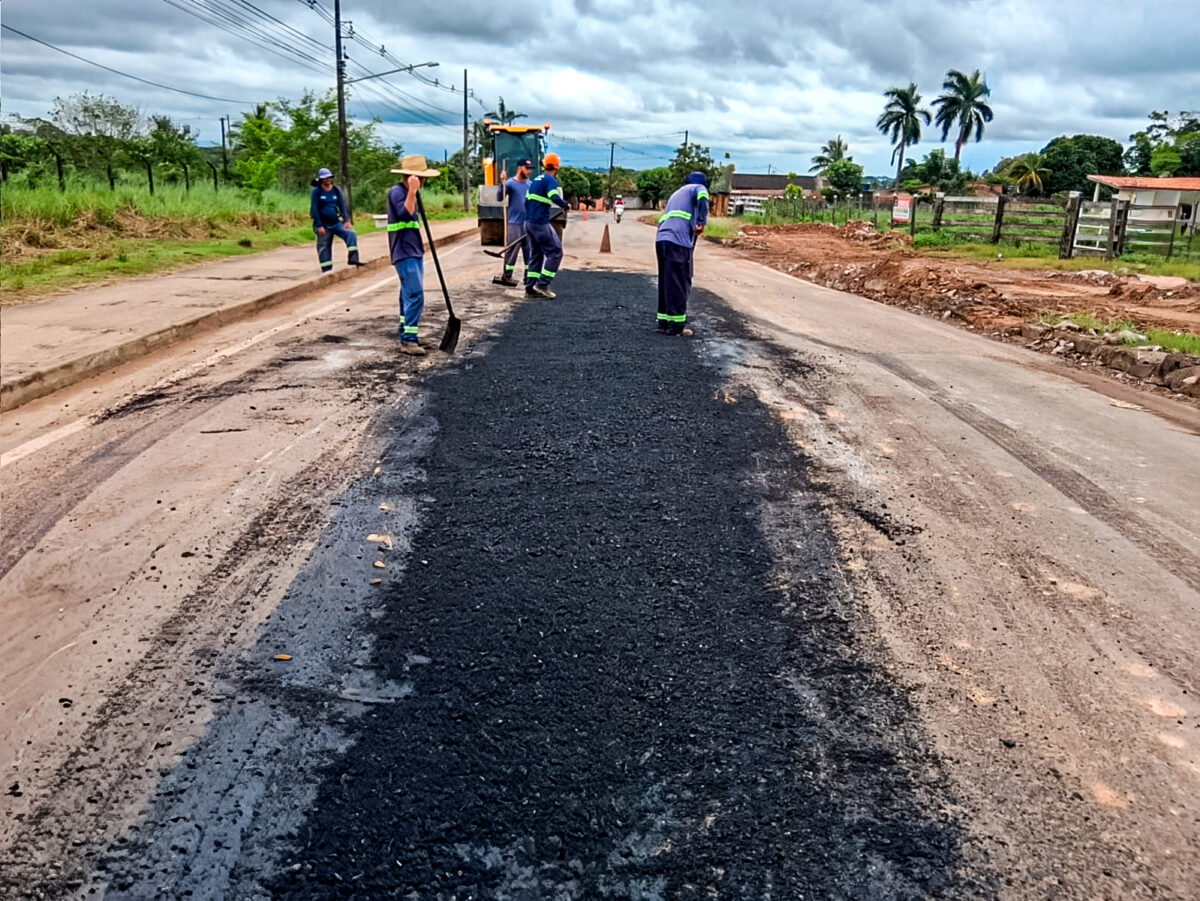 prefeitura-intensifica-operacao-tapa-buracos-nos-bairros-de-ji-parana