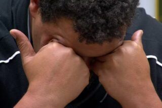 Babu Santana se emociona no BBB 26 após ir para o Paredão