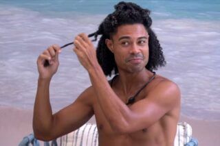 Mãe de Breno aposta em virada no paredão falso do BBB 26