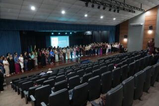 EMPODERADAS – Mulheres que Inspiram lota teatro e destaca o protagonismo feminino