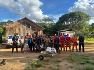 Famílias indígenas recebem do governo de RO cestas básicas e água mineral