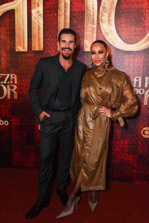 Nicolas Prattes e Sabrina Sato