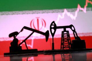 EUA suspendem sanções ao petróleo iraniano para frear alta de preços