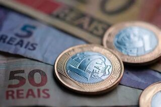 IR 2026: Restituições pagas em 4 lotes, começando em maio