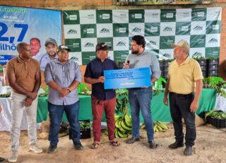 Jean Oliveira entrega barracão para Associação Unidos Resgatando Vidas e fortalece trabalho social e comunitário