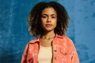 Joélly desconfia de Lena após ouvir choro de bebê em ‘Três Graças’