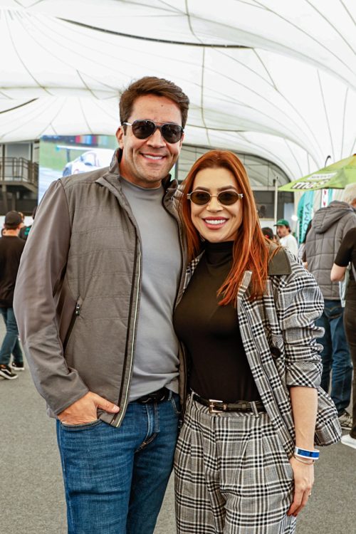 Naiara Azevedo e o namorado