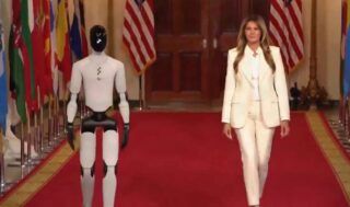 Melania Trump aparece com robô humanoide em evento na Casa Branca; veja o vídeo