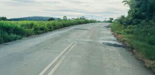 RO-459 em Rio Crespo passa por manutenção após solicitação do deputado Pedro Fernandes