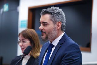 Câmara dos Deputados aprova urgência para ampliar limite do MEI