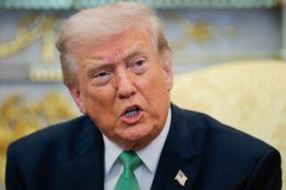 Trump diz que pode deixar aliados lidarem com bloqueio no Estreito de Ormuz