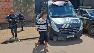 Polícia prende casal com drogas em embarcação