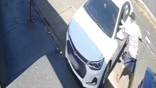 Mulher é baleada pelo ex