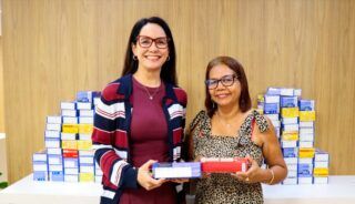 MPRO entrega chocolates arrecadados para Páscoa de crianças de distrito no Baixo Madeira